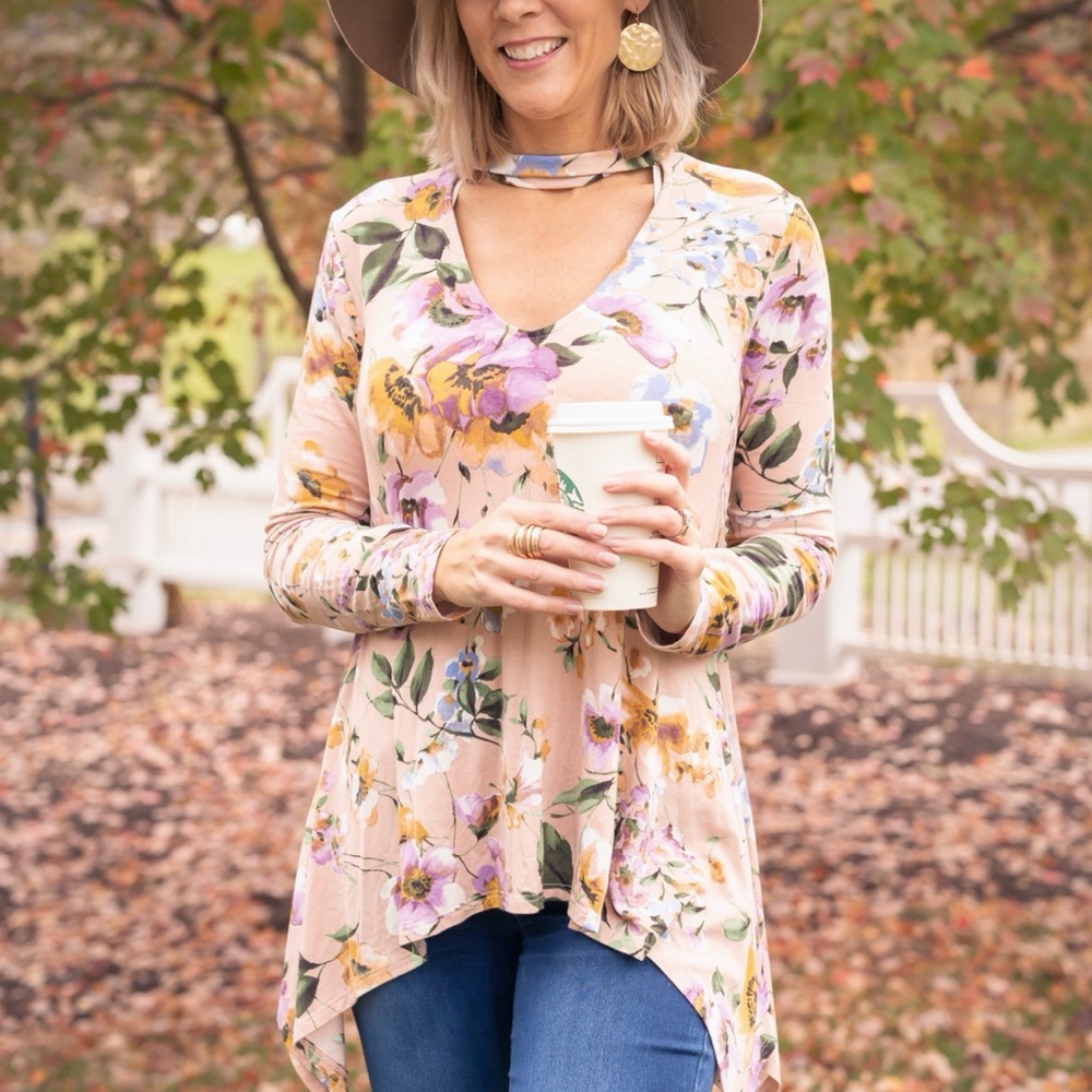 Floral choker top - Picture 7 of 8